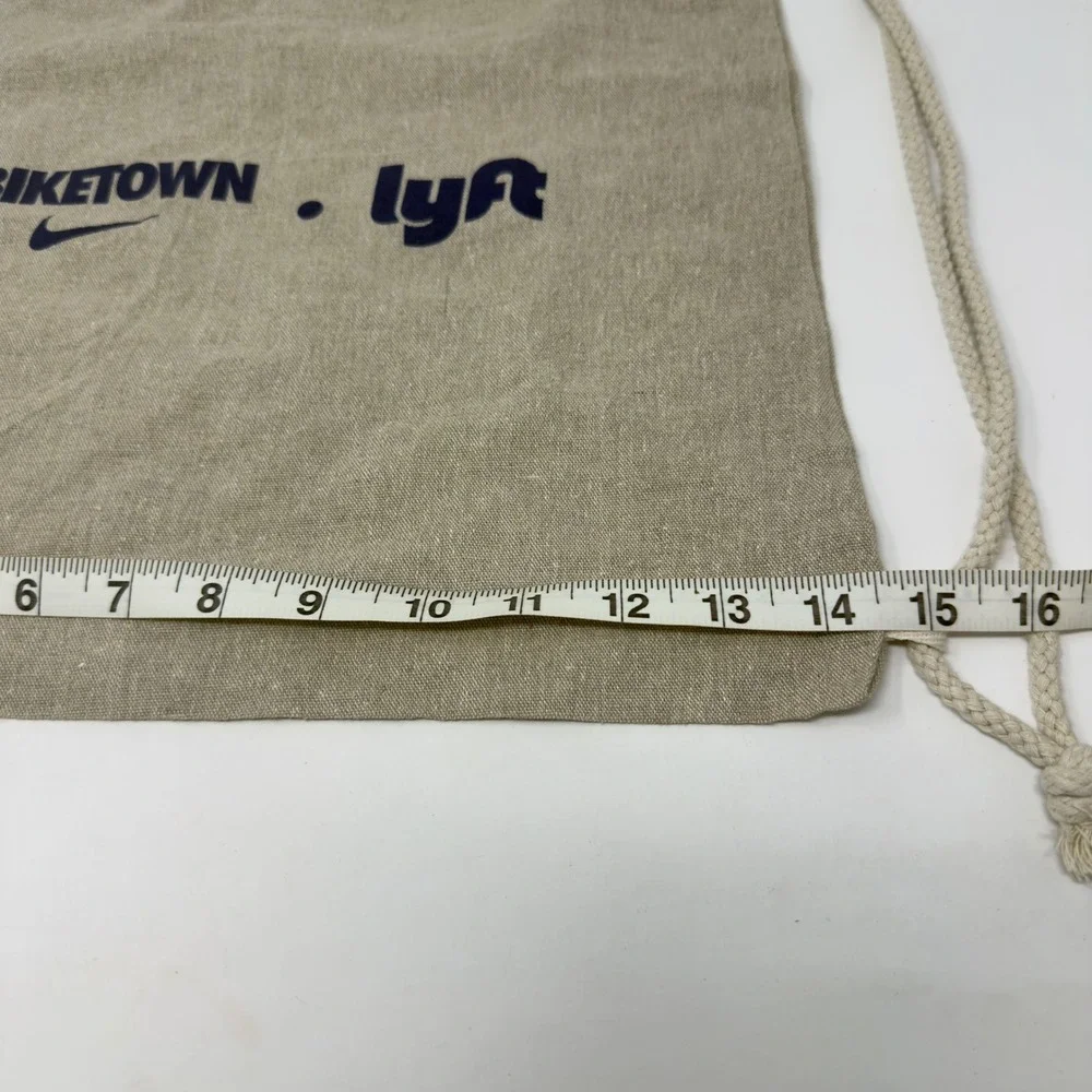 Nike Biketown Lyft Drawstring Backpack Tote Bag Oatmeal Linen‎ SM-5894NT